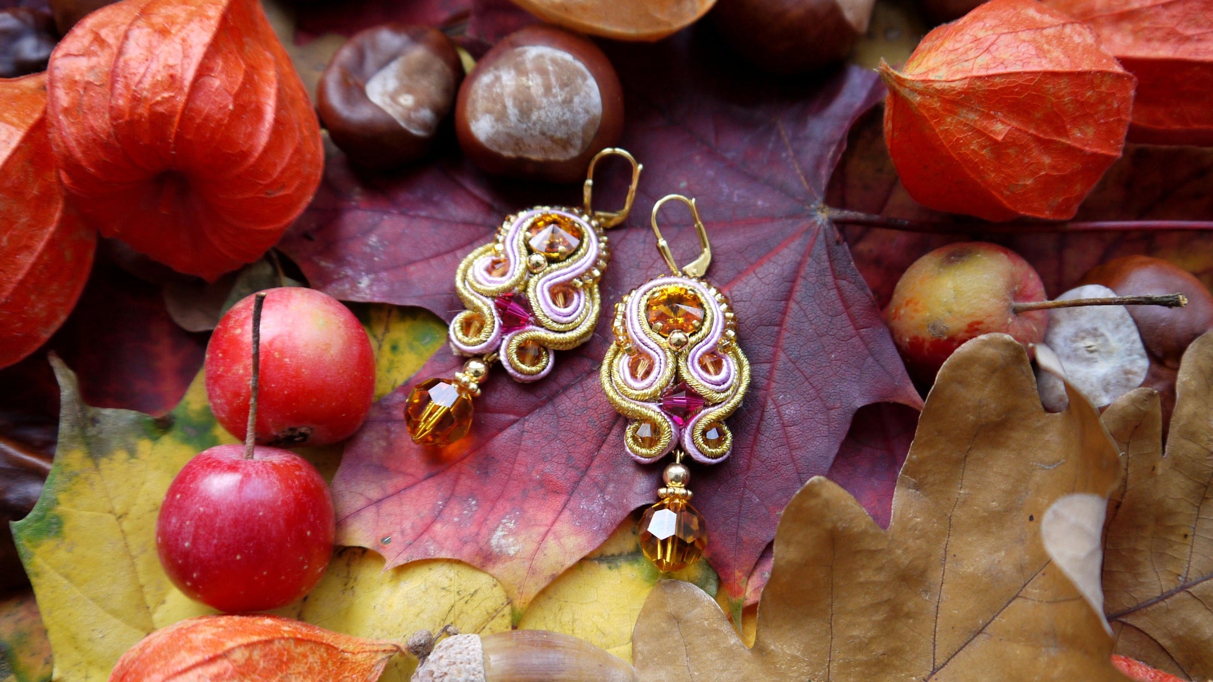 Schmuck in Herbstfarben