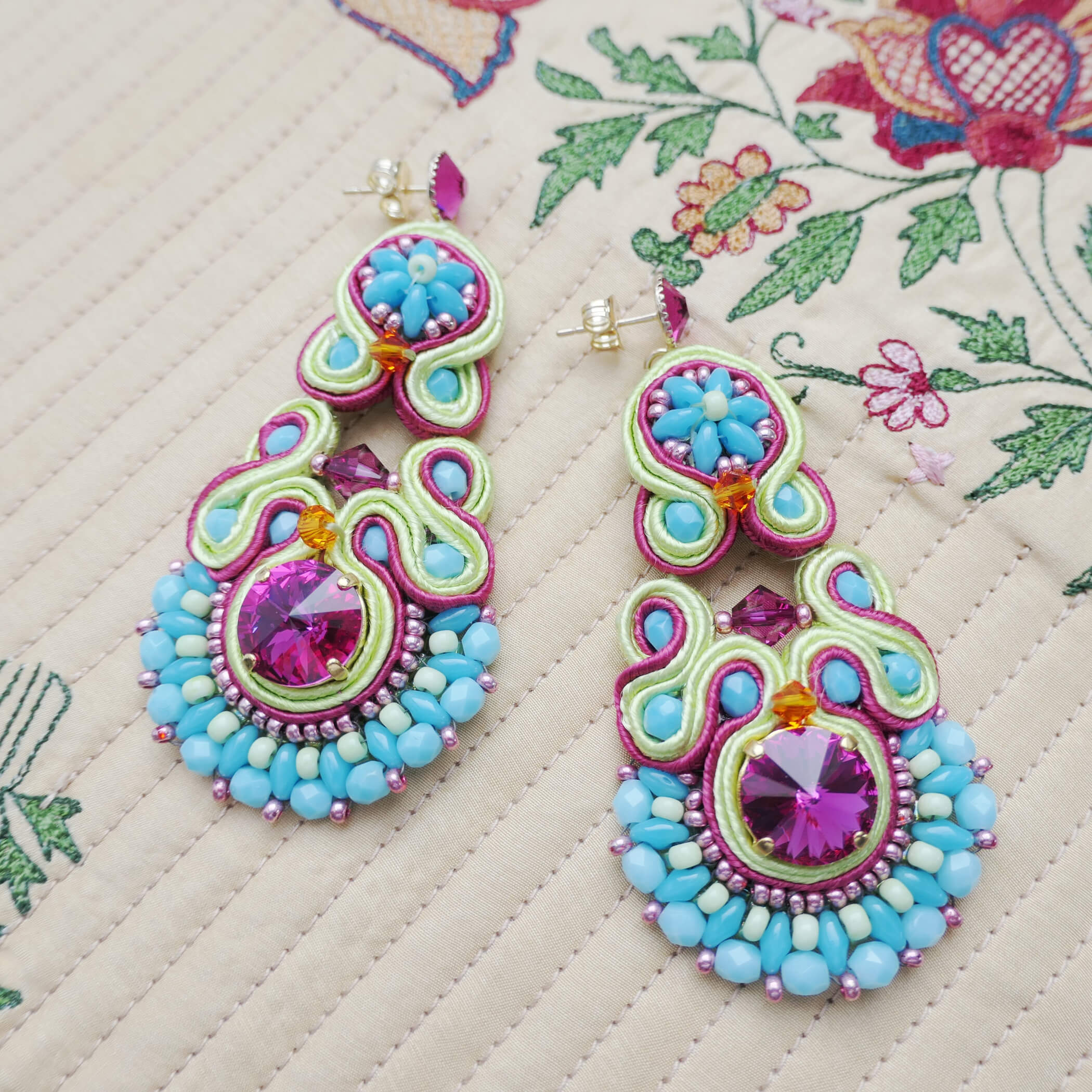 Soutache-Ohrringe
