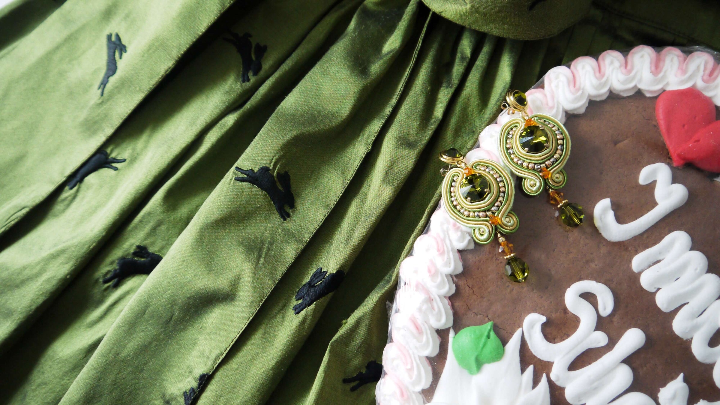 Schmuck zum Dirndl, Tracht, Oktoberfest, Wiesn, Volksfest. Handgefertigt in kleinen Auflagen
