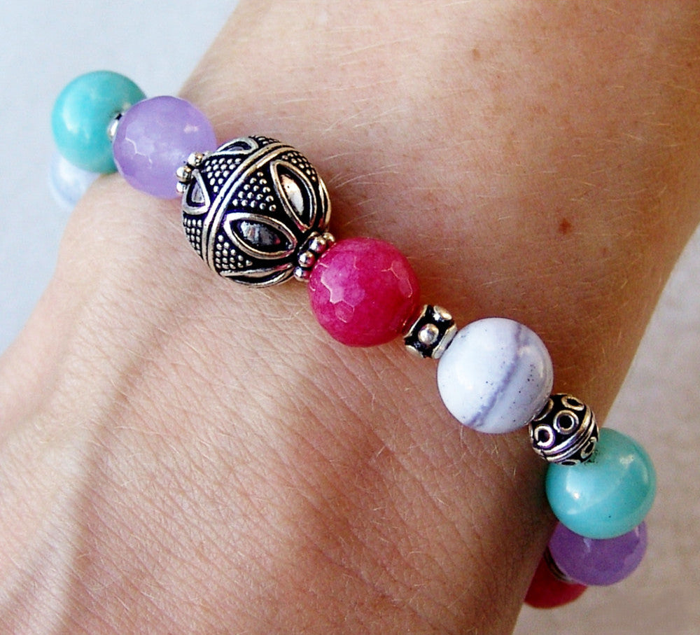 Pastellfarbenes Edelsteinarmband mit Amazonit und Jade