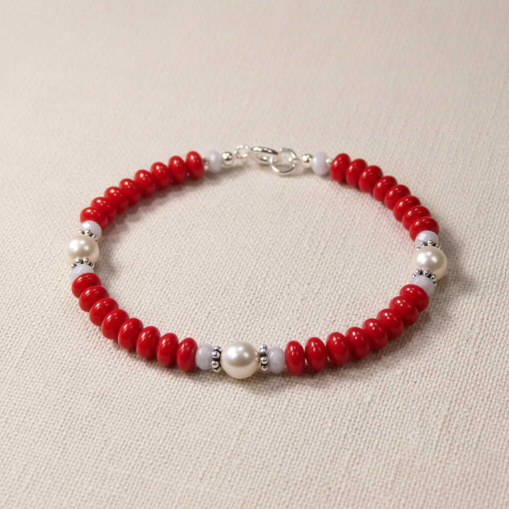 Armband mit roter Koralle, Chalzedon Silber und Perlen