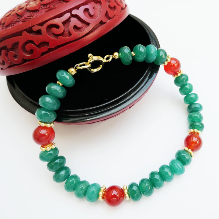 Armband mit grüner Jade und Aventurin
