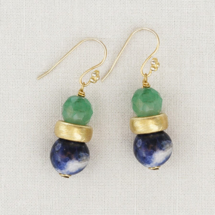 Ohrhänger Sodalith und Aventurin, vergoldetes Silber – Perlotte Schmuck