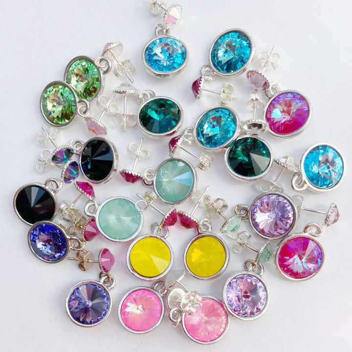 Bunte Kristall-Ohrstecker mit Swarovski-Kristallen in versilberter Fassung - Mix