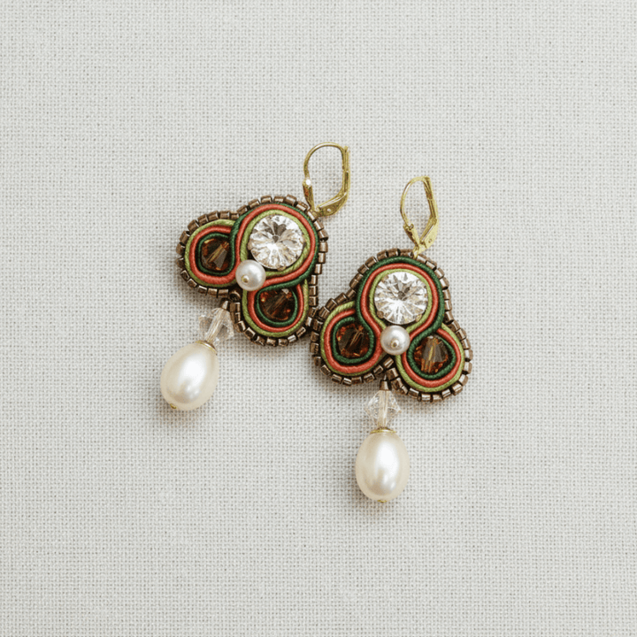 Soutache Ohrringe in Herbstfarben mit Süßewasserperlen
