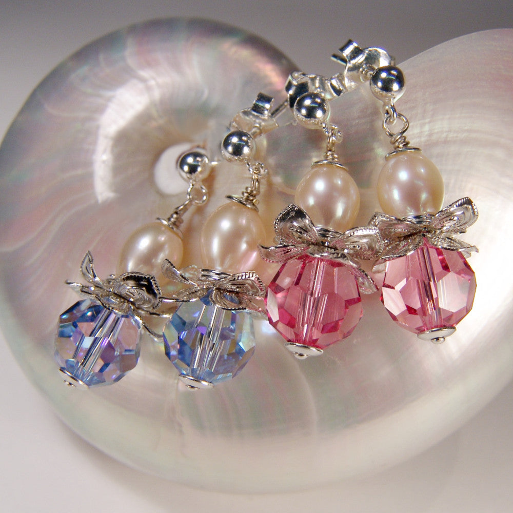 Süße Blütenohrringe mit Swarovski Kristallen