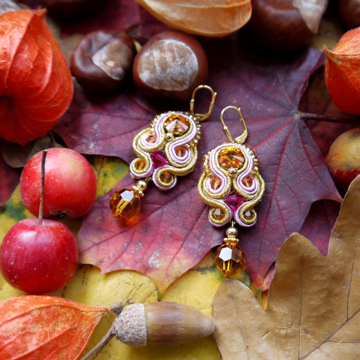 Soutache-Ohrringe Topas-Rot
