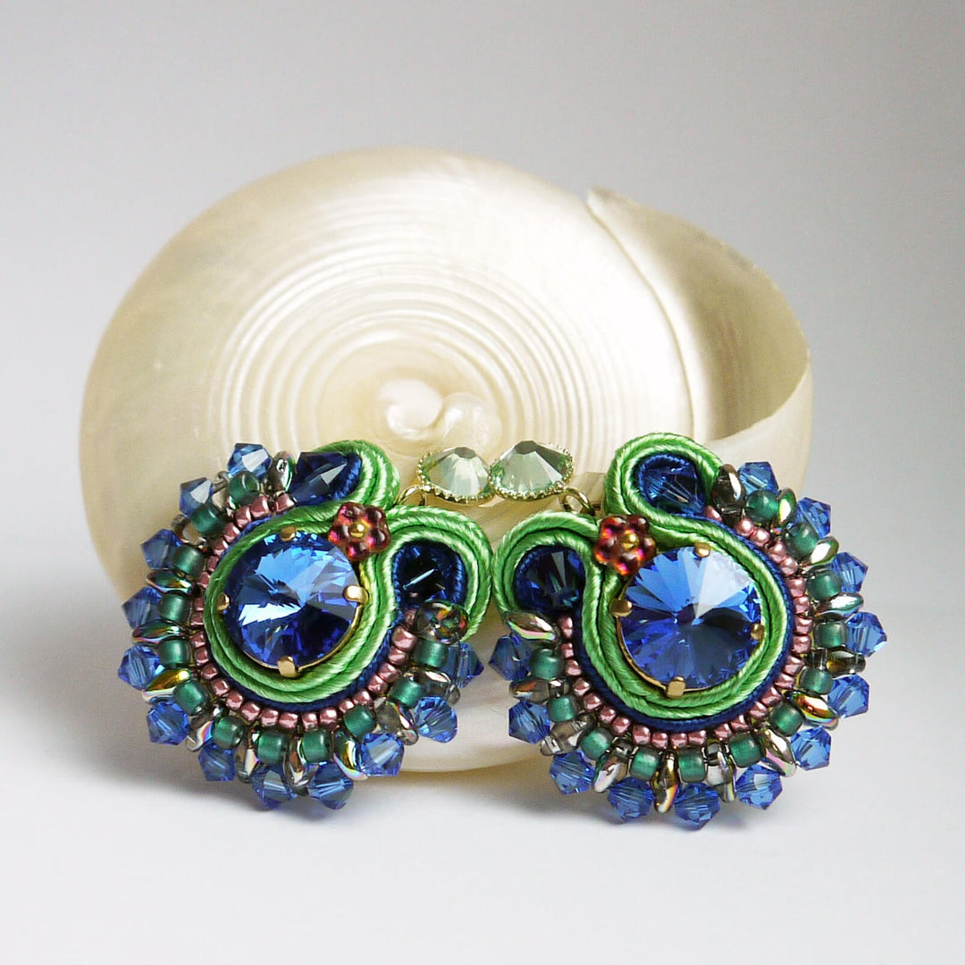 Runde Soutache Ohrringe in Blau 