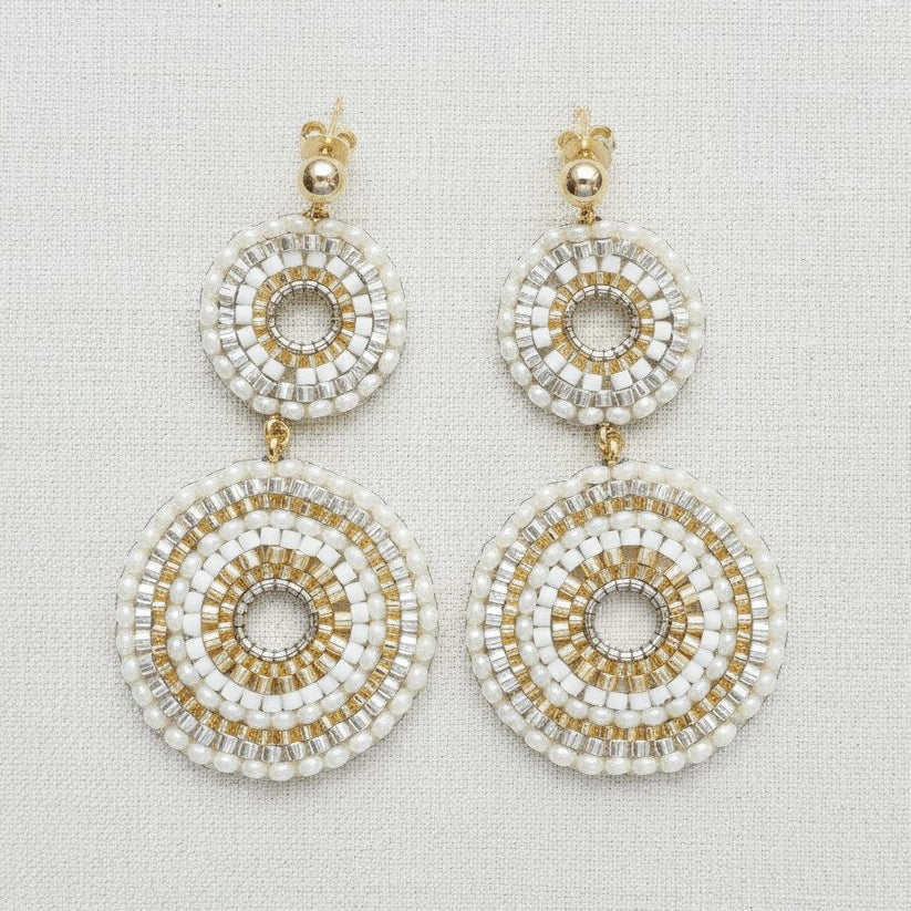 Lange Rocailles-Ohrringe mit doppeltem Rondell in Gold und Elfenbein