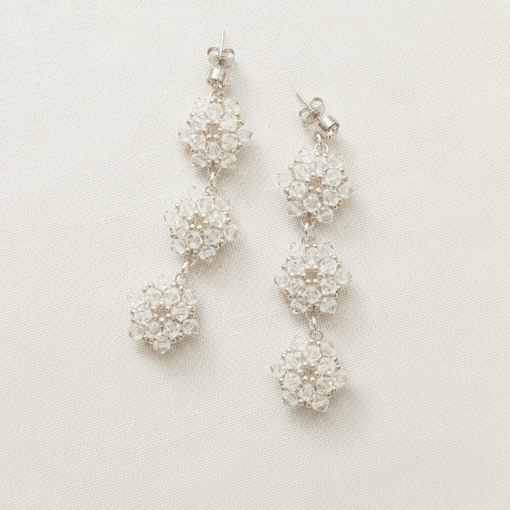 Lange Ohrringe Schneekristall mit Swarovski Kristallen