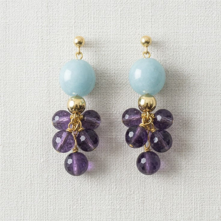 Vergoldete Edelstein-Ohrringe mit Aquamarin und Amethyst-Trauben