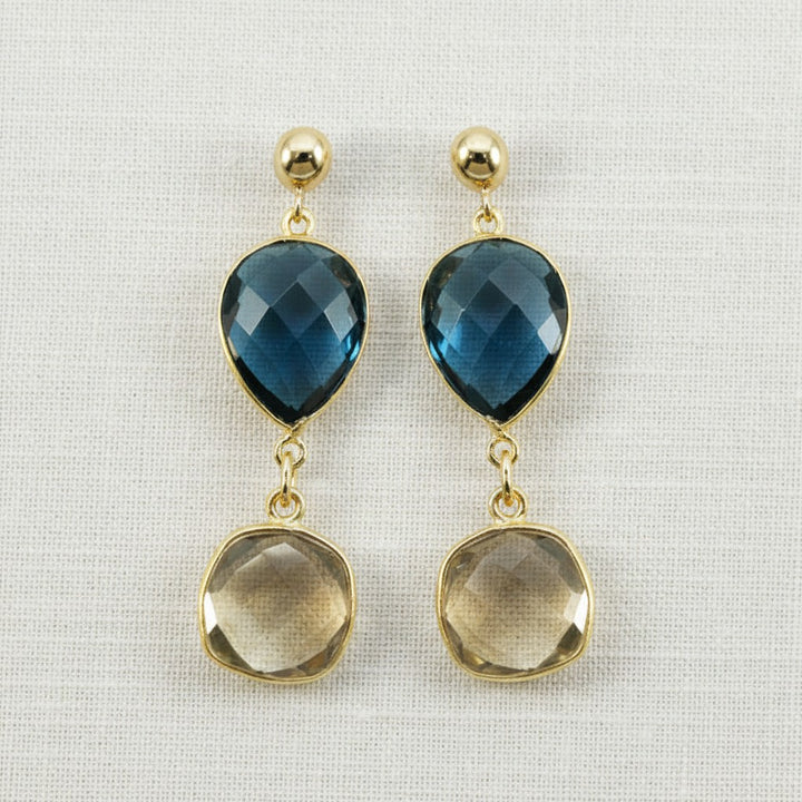 Vergoldete Edelstein-Ohrringe mit Quarz in Blau und Gelb