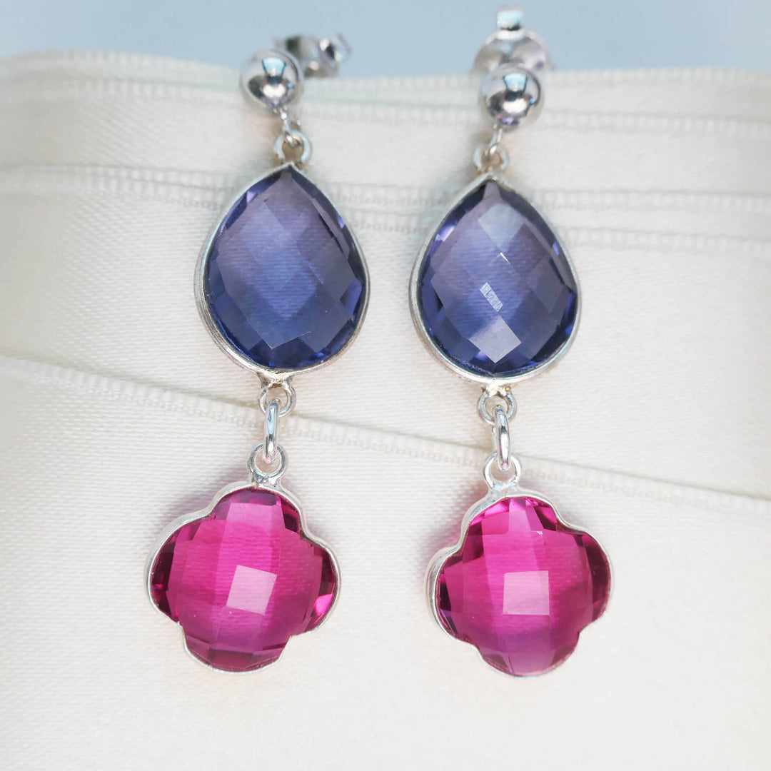 Silberne Edelstein-Ohrringe mit Quarz in Blau und Fuchsia