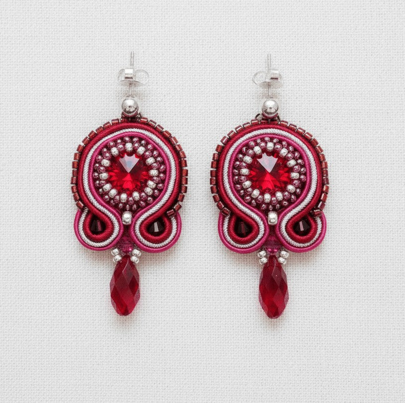 Soutache-Ohrringe Rot-Silber mit Swarovski Kristallen