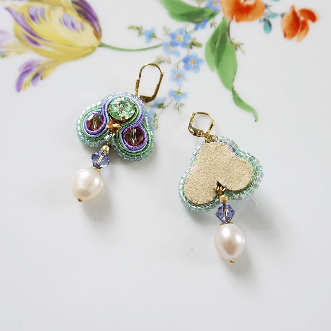 Soutache Ohrringe mit Süßwasserperlen