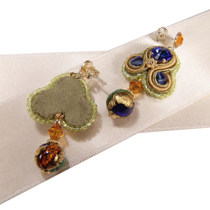 Soutache-Ohrringe mit Murano-Perle in Blau