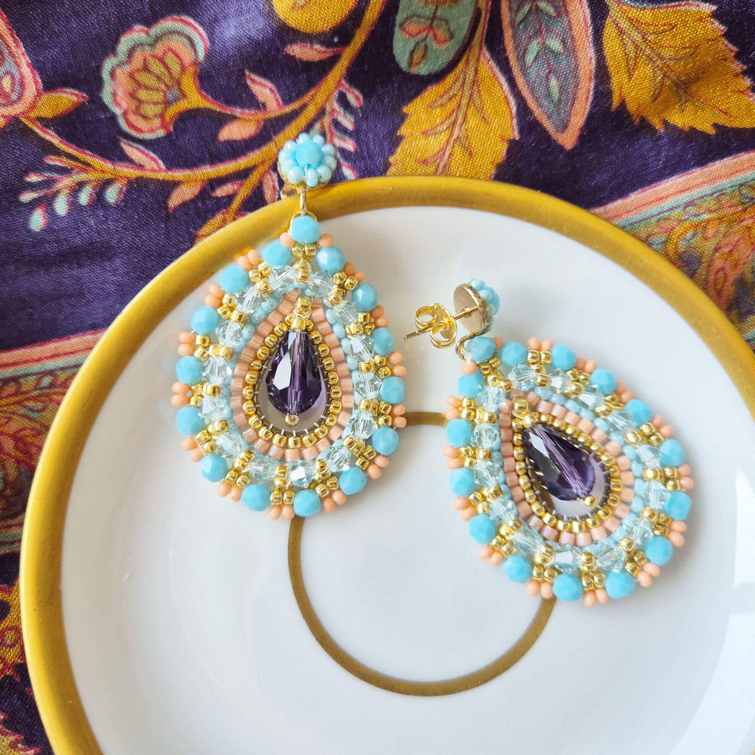 Statement Ohrringe im Bollywood-Stil in Türkisblau, Koralle und Gold