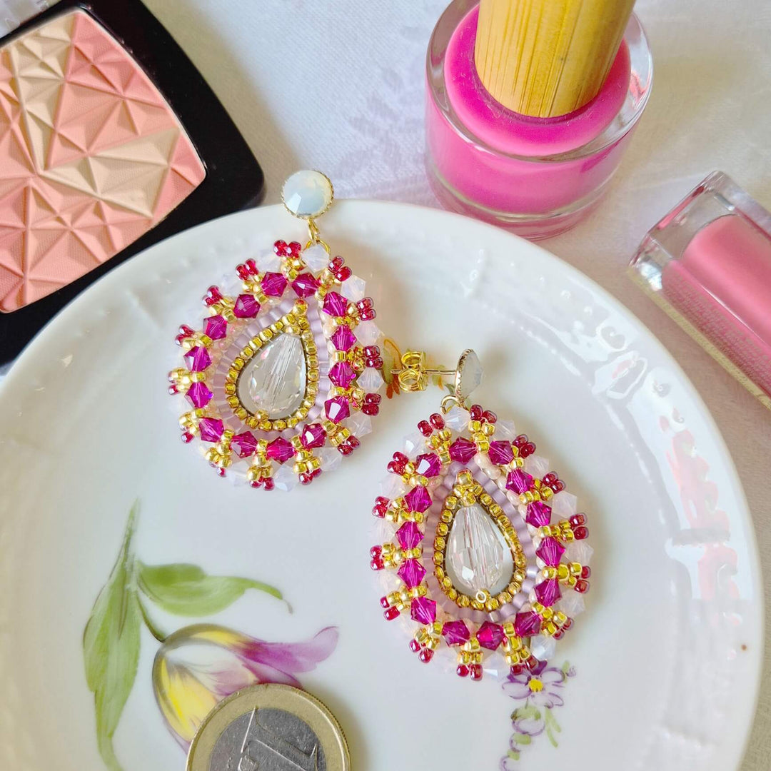Statement Ohrringe im Bollywood-Stil in Rosa, Fuchsia und Gold