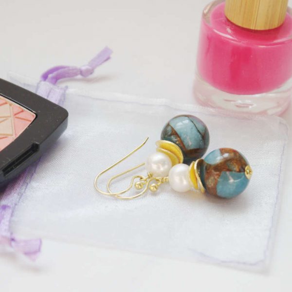 Klassische Ohrhänger mit Achat und Perle