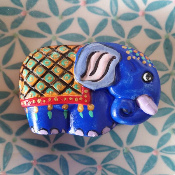 Kleiner Elefant von Hand bemalt - Dunkelblau- E02