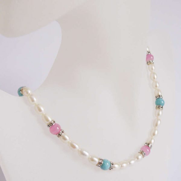 Perlenkette mit rosa Antikperlen und hellblauem Angelit