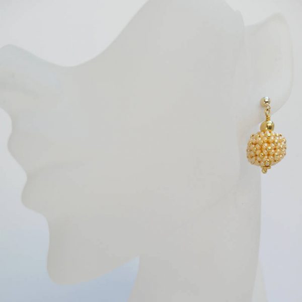 Kleine Perlenkugeln-Ohrringe