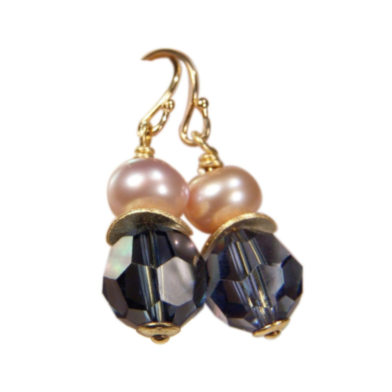 Klassische Ohrhänger mit Perle in Dunkelblau – gold oder silber