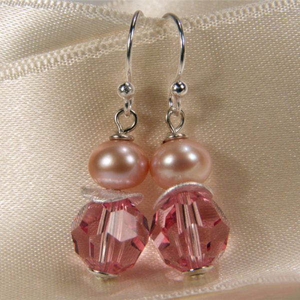 Ohrhänger mit Perle und Kristall in Hellrosa - Variante in Silber
